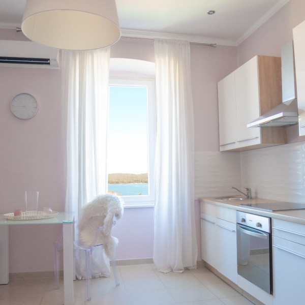 Kitchen, Captain Emo City Apartments Pula, Captain Emo City Apartments with a Pool, Pula, Croatia Pula